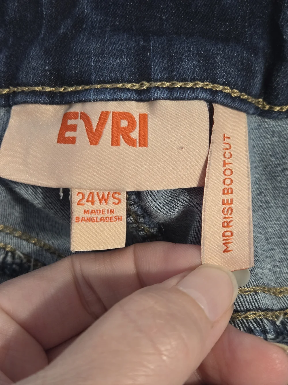 EVRI 24W/S Mid‑Rise Bootcut Jeans – Dark Wash Stretch Denim - Picture 5 of 7